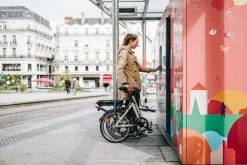 Bicicleta Eléctrica Neomouv PLIMOA -BiciMax Ventas Bicicleta Electrica Neomouv Plimoa sable